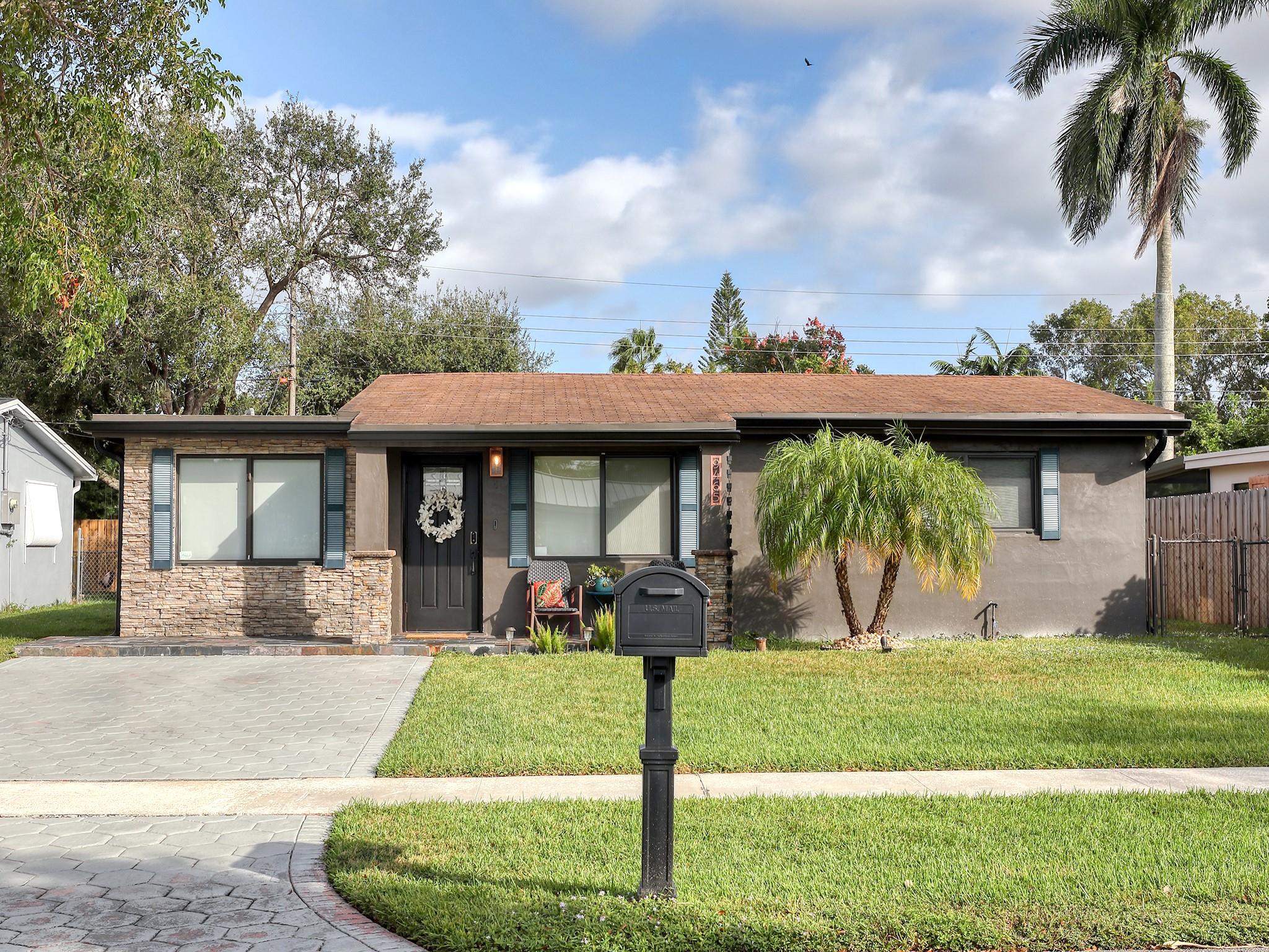 Summertime Isles 66-12 B - Residential