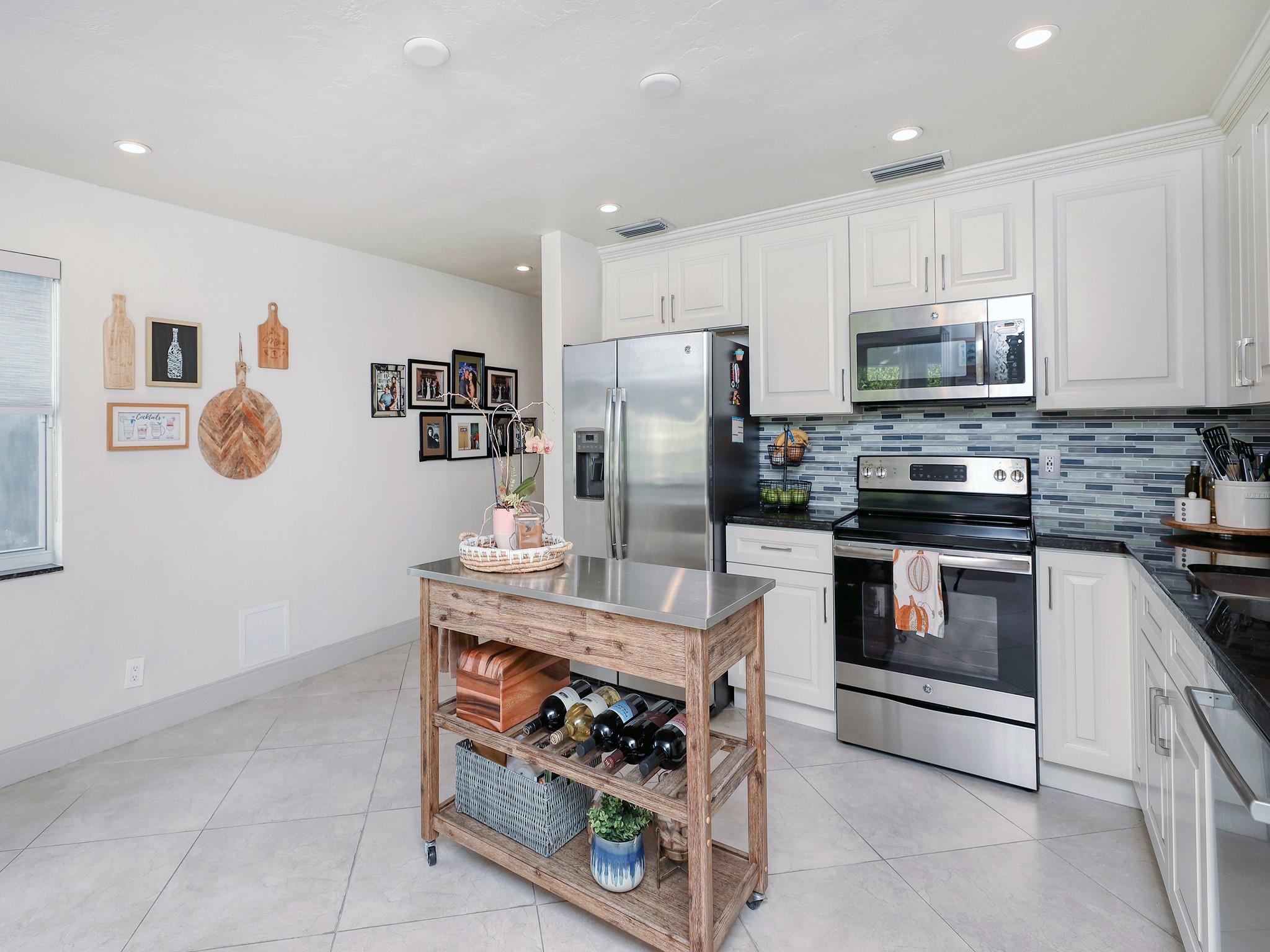 Summertime Isles 66-12 B - Residential