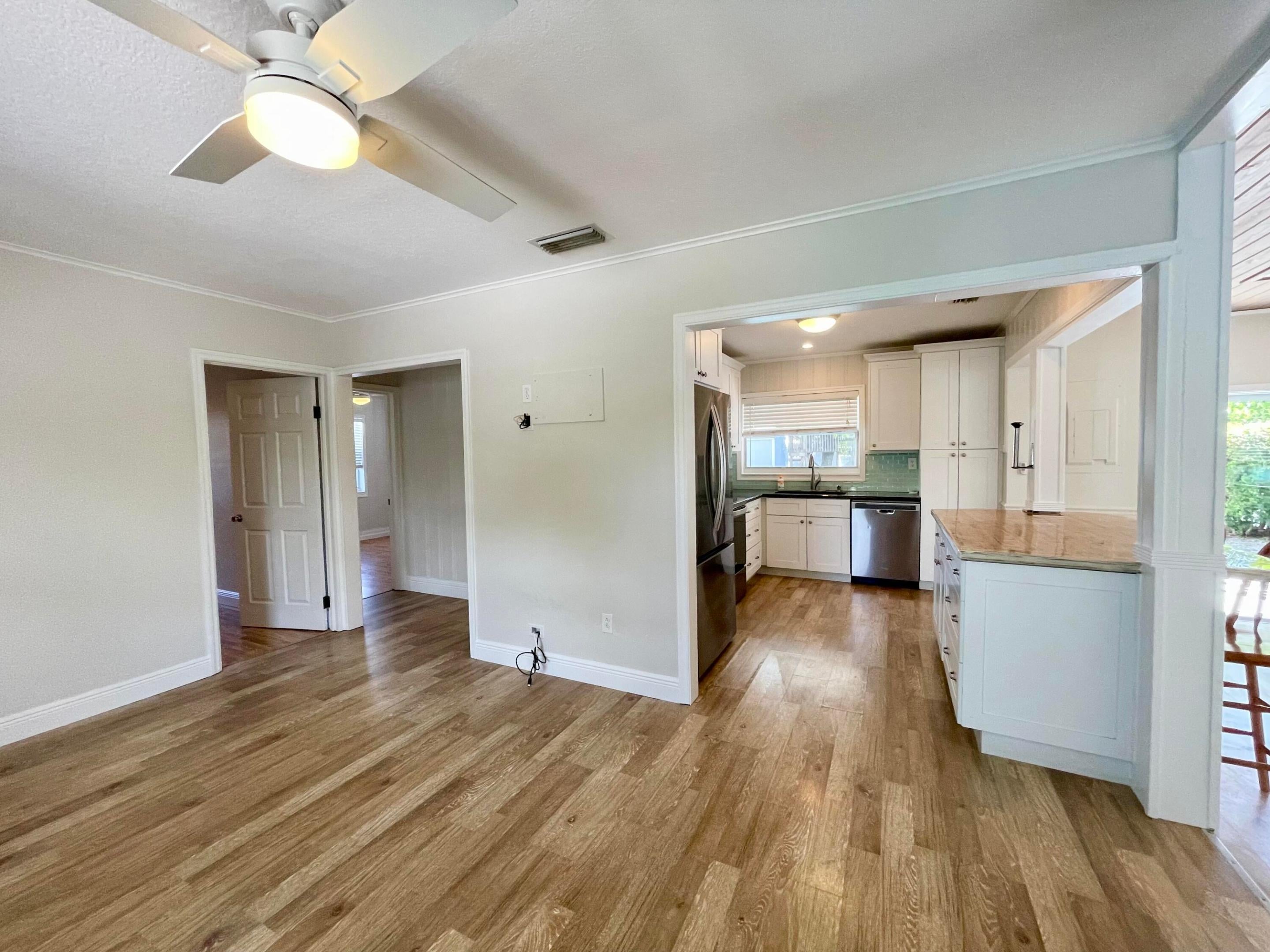 3458 Canal Court