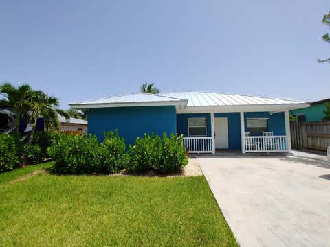 Photo of 3458 Canal Court, Jupiter, FL 33469 (MLS # B26053965)