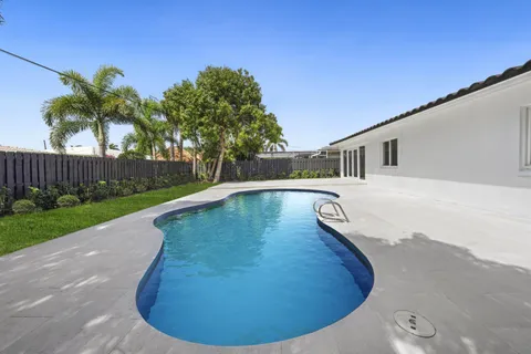 1750 NE 49th Street, Fort Lauderdale, FL 33334 - MLS#: R11080882