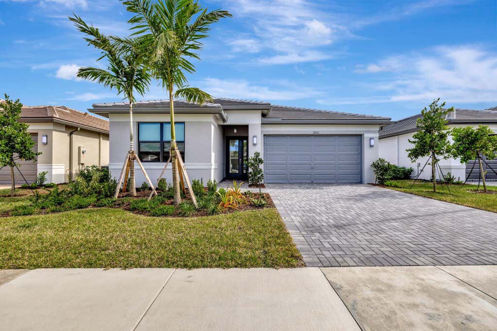 Photo of 12611 SW Manatee Marsh Terrace, Port Saint Lucie, FL 34987 (MLS # B26043633)