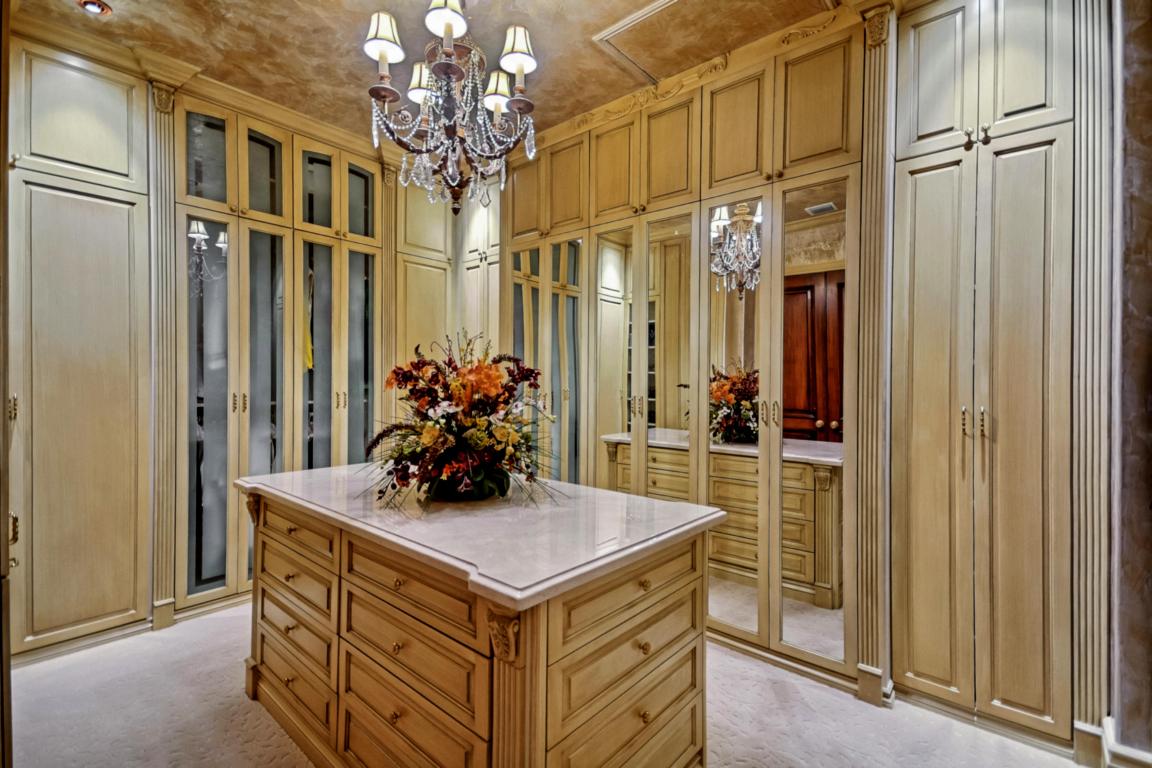 Camelot On Atlantic - Residential