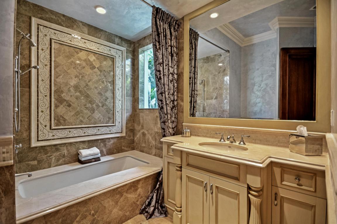 Camelot On Atlantic - Residential