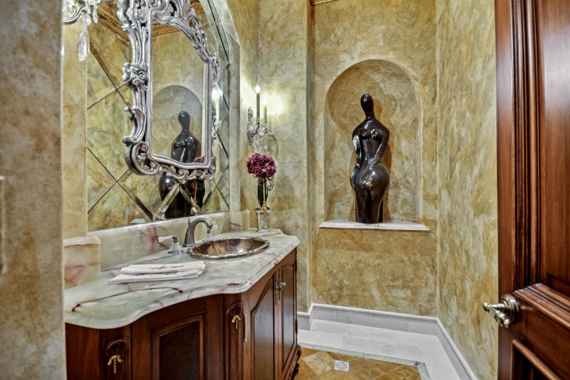 Camelot On Atlantic - Residential