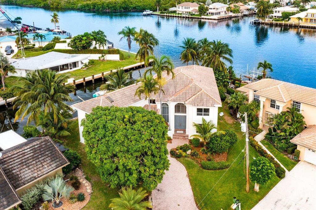 BOYNTON ISLES - Residential