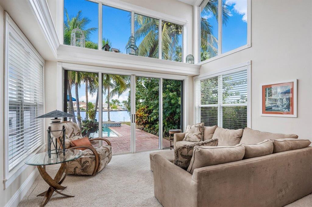 BOYNTON ISLES - Residential