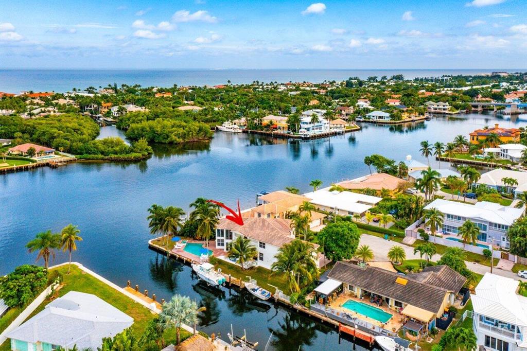 BOYNTON ISLES - Residential