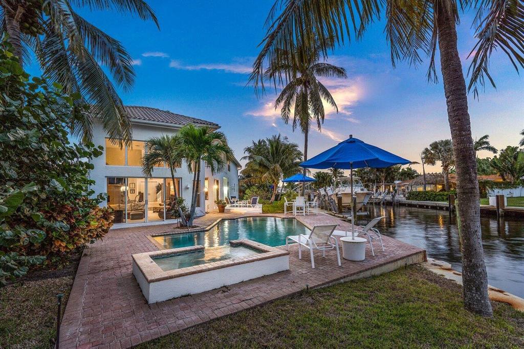 BOYNTON ISLES - Residential