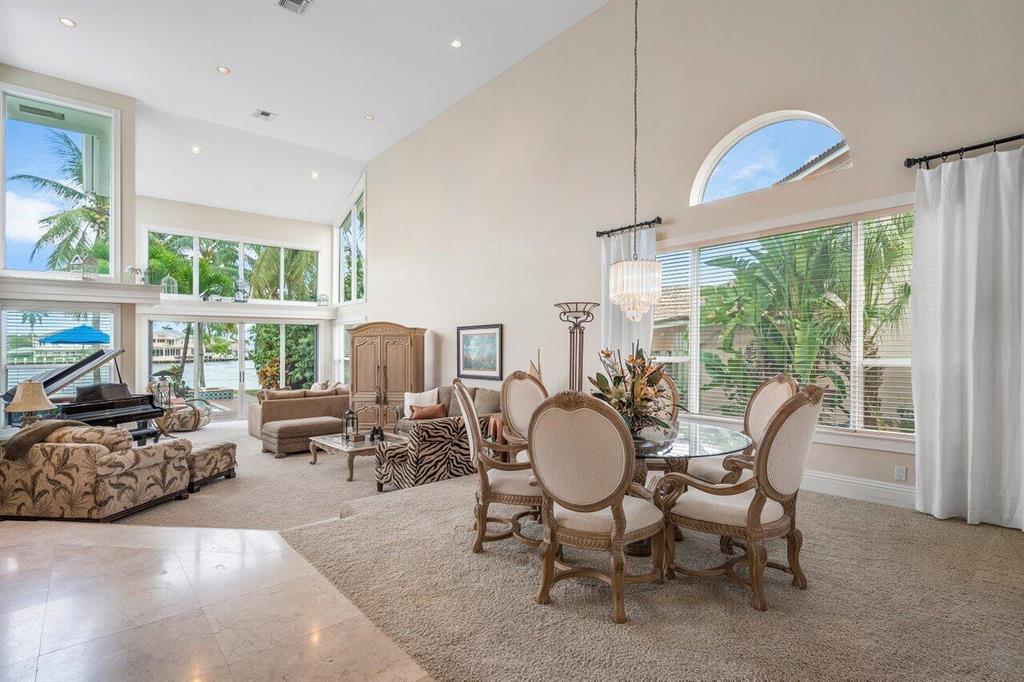 BOYNTON ISLES - Residential