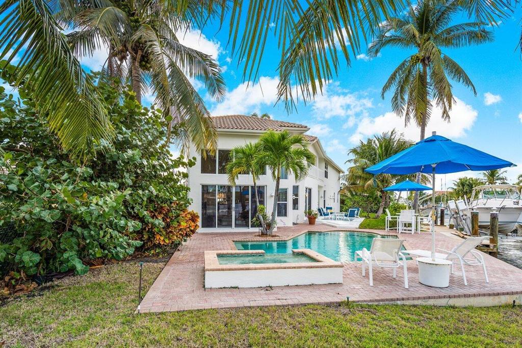 BOYNTON ISLES - Residential