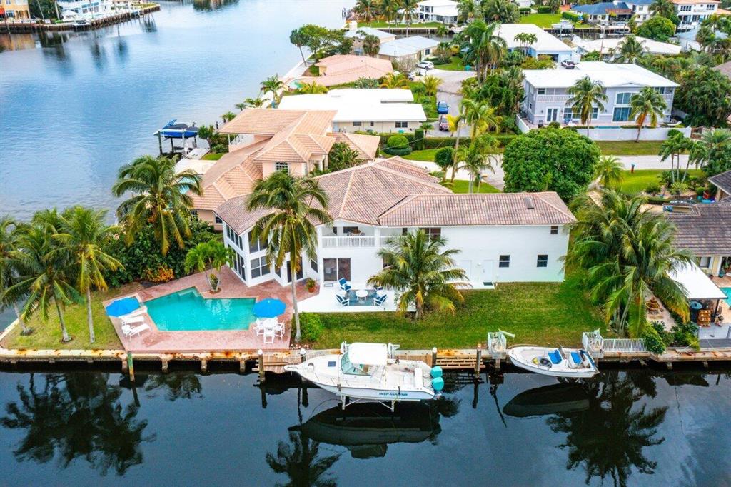 BOYNTON ISLES - Residential