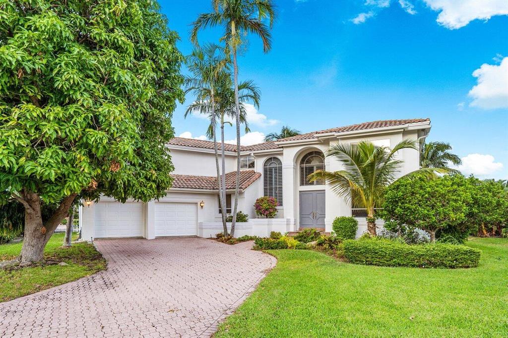 BOYNTON ISLES - Residential