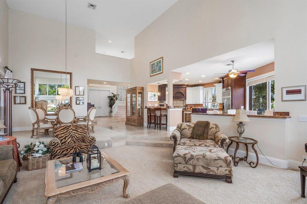 BOYNTON ISLES - Residential