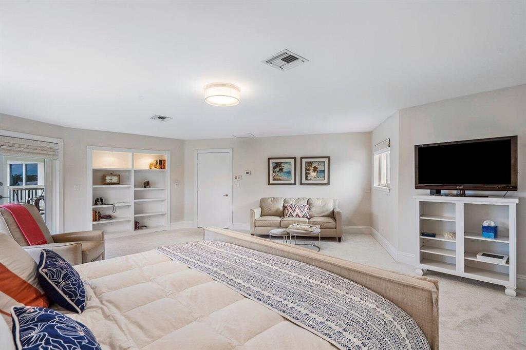 BOYNTON ISLES - Residential