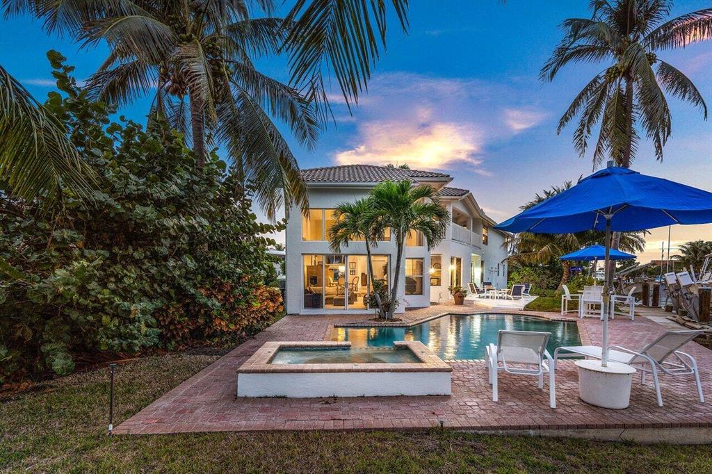 BOYNTON ISLES - Residential