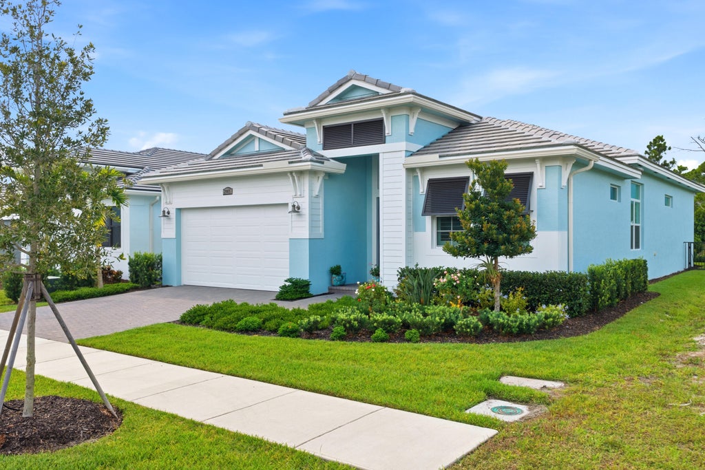 Photo of 2165 SE MOSAIC Boulevard, Port Saint Lucie, FL 34984 (MLS # B26066108)