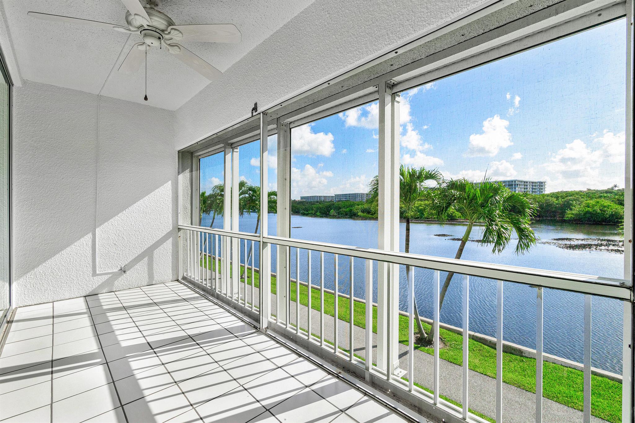 2165 Ibis Isle Road 6