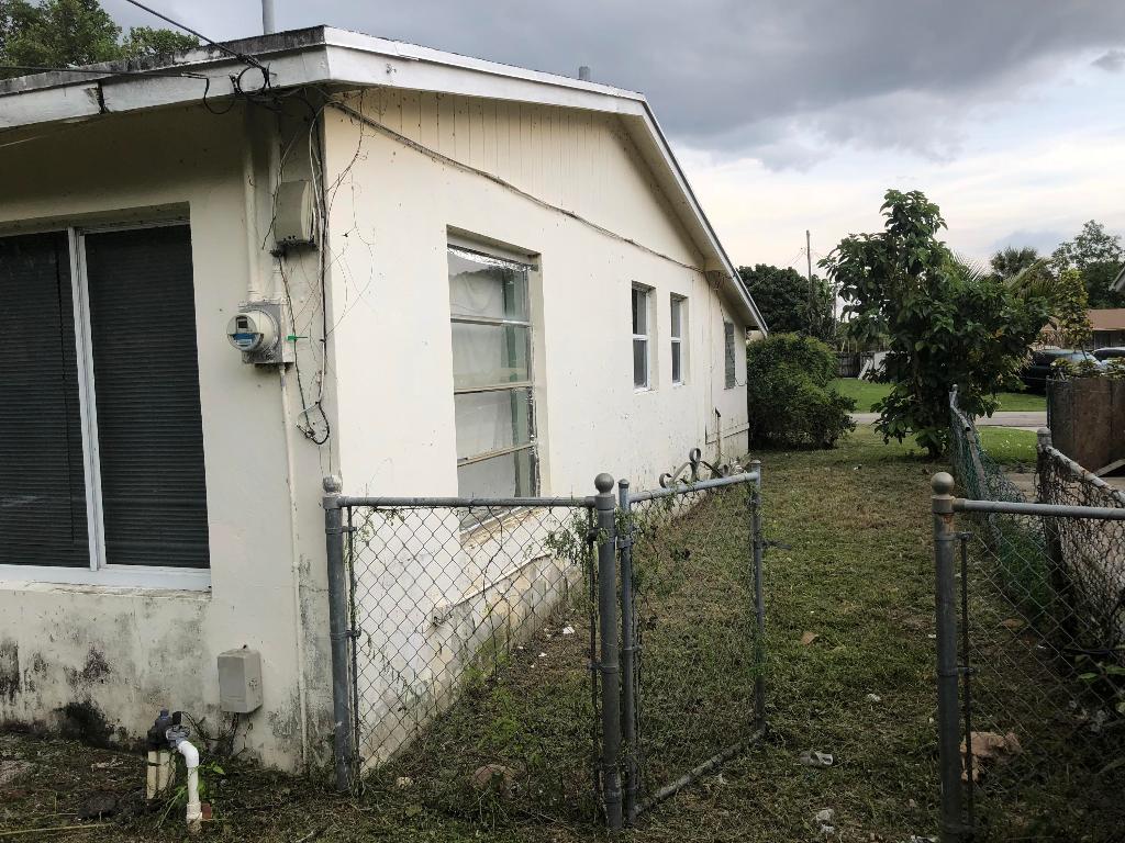 LAKE BELVEDERE ESTATES 4TH ADD - Residential