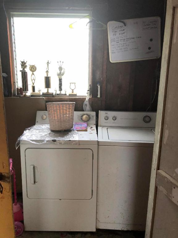 LAKE BELVEDERE ESTATES 4TH ADD - Residential