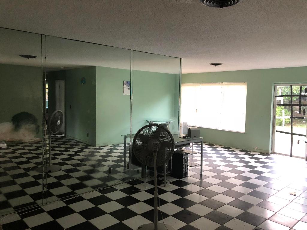 LAKE BELVEDERE ESTATES 4TH ADD - Residential