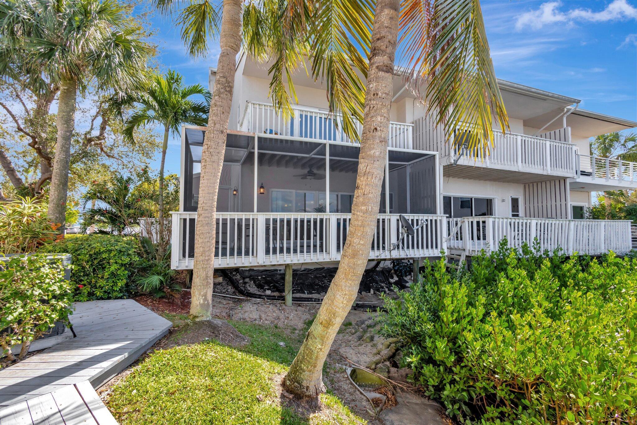 CORAL COVE BEACH SECTION - Residential