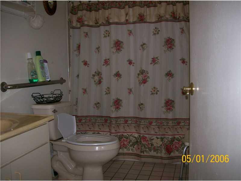 LAKE PARK PAHOKEE - Residential