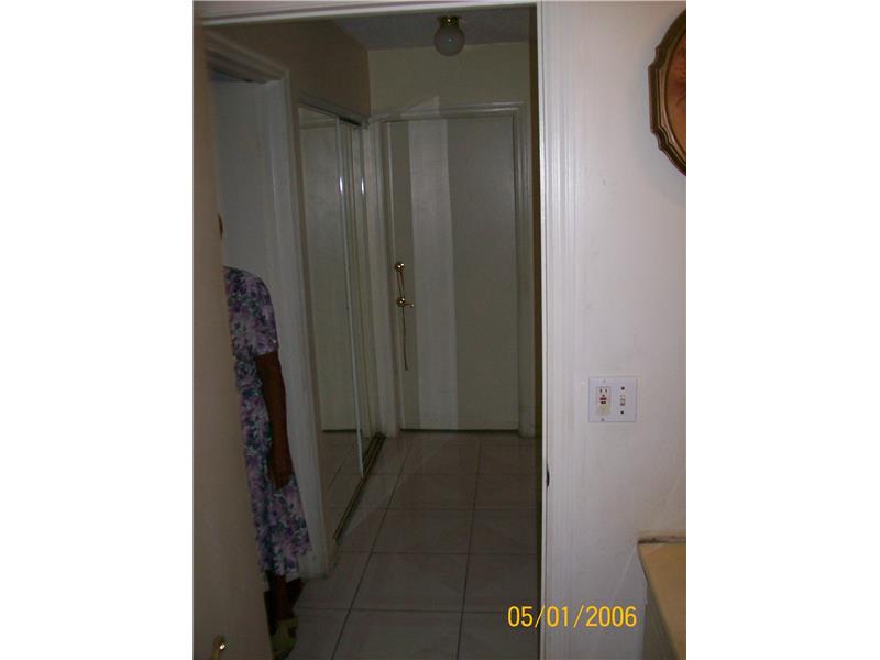 LAKE PARK PAHOKEE - Residential