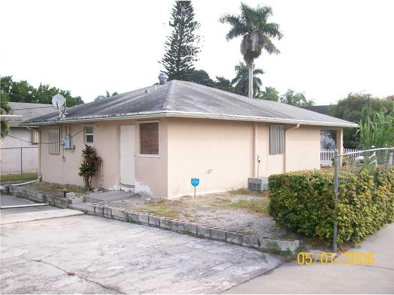 LAKE PARK PAHOKEE - Residential