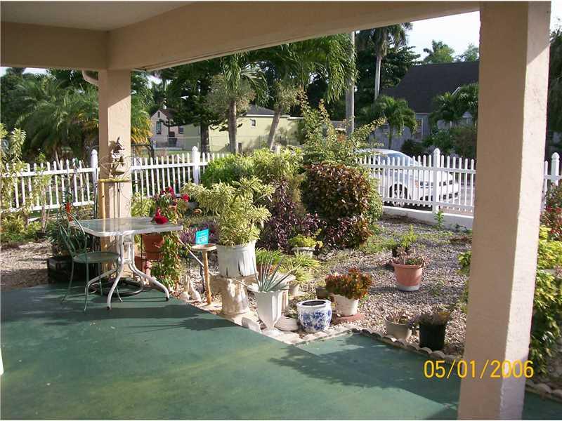 LAKE PARK PAHOKEE - Residential