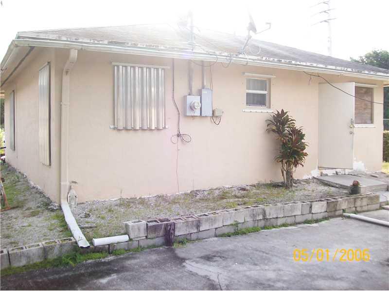 LAKE PARK PAHOKEE - Residential