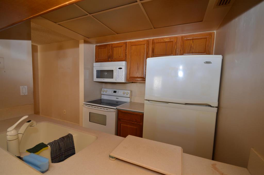 TERRACE GARDENS CONDO - Residential