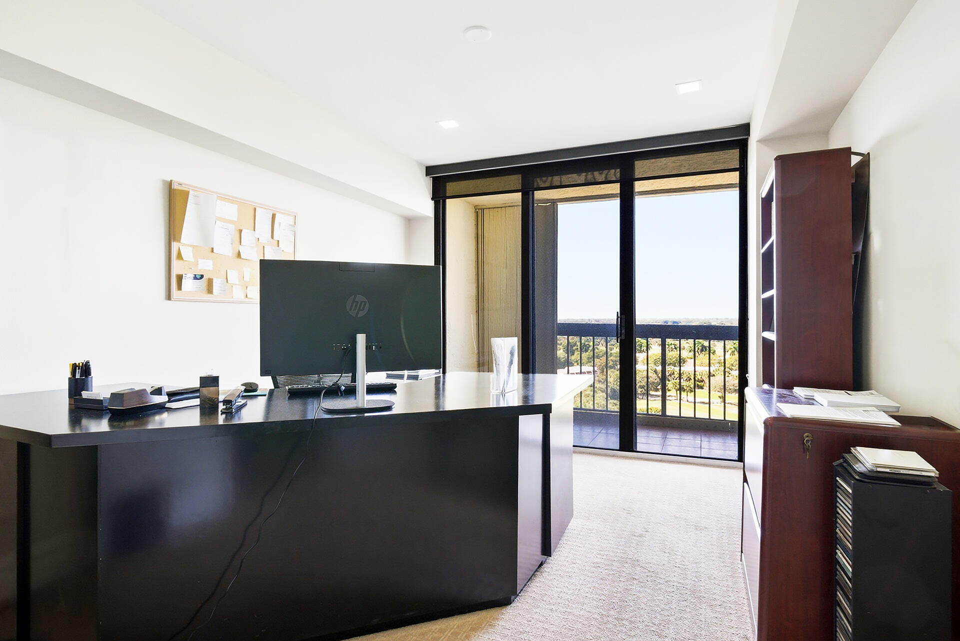 CONSULATE CONDO - Residential Lease