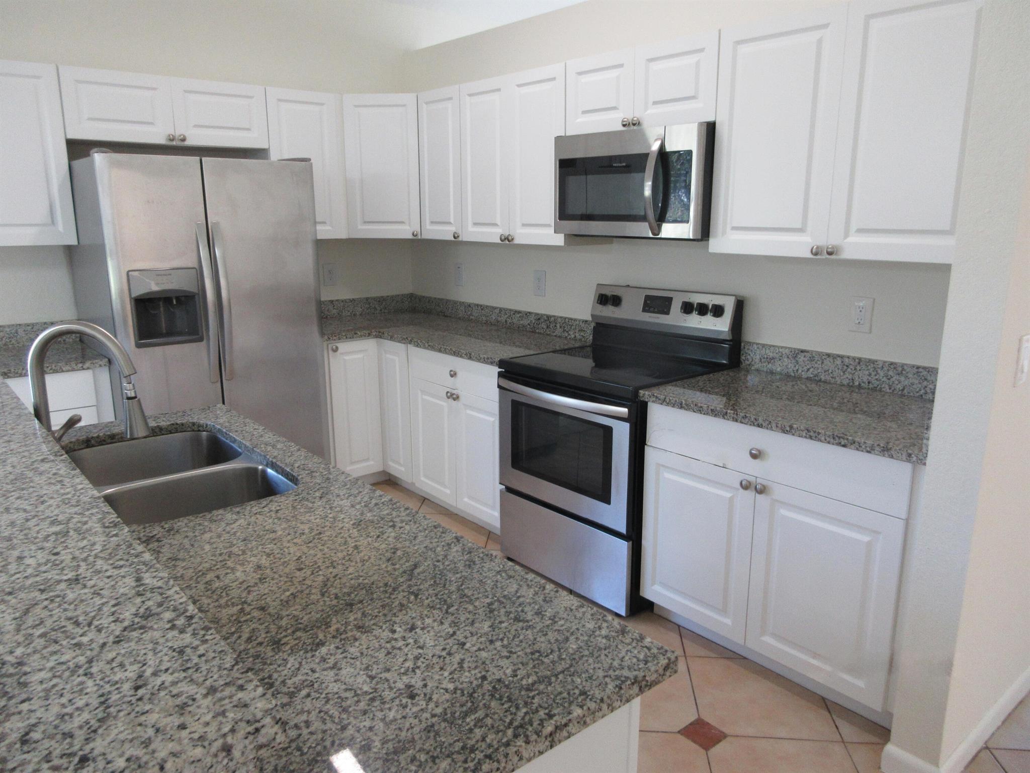 4513 SW 13th Street