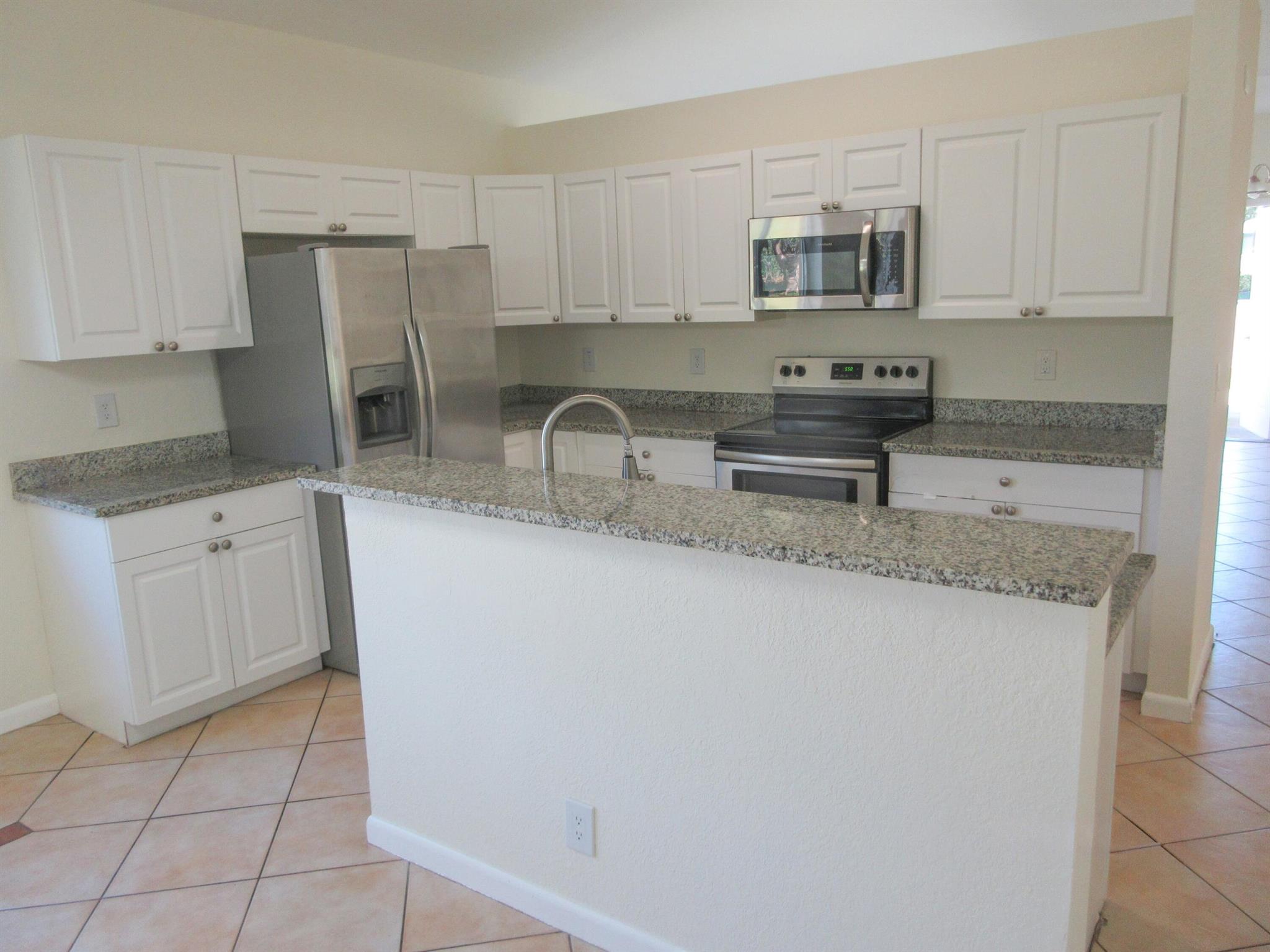 4513 SW 13th Street