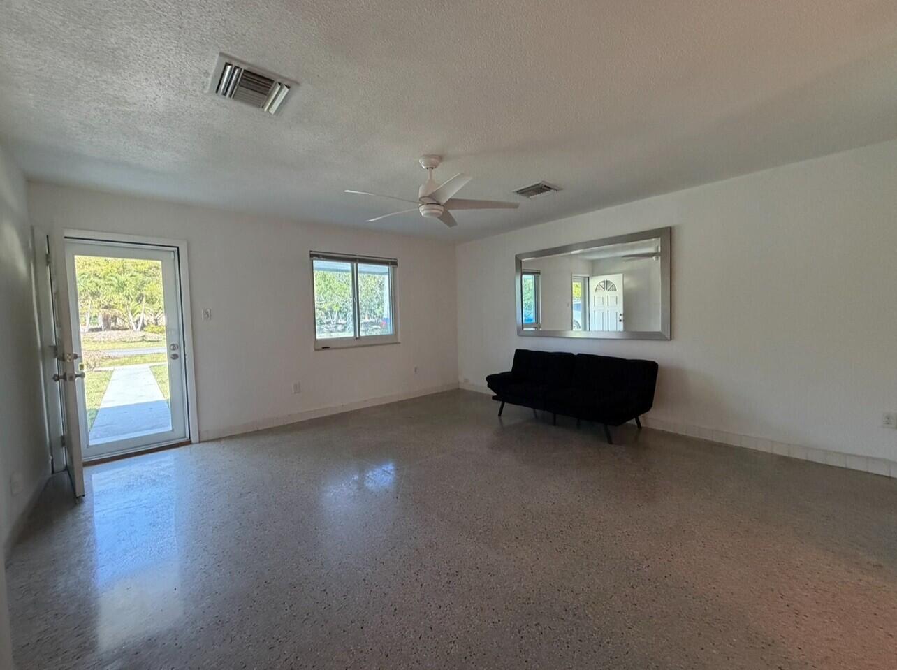 Royal Palm Vista 41-12 B - Residential