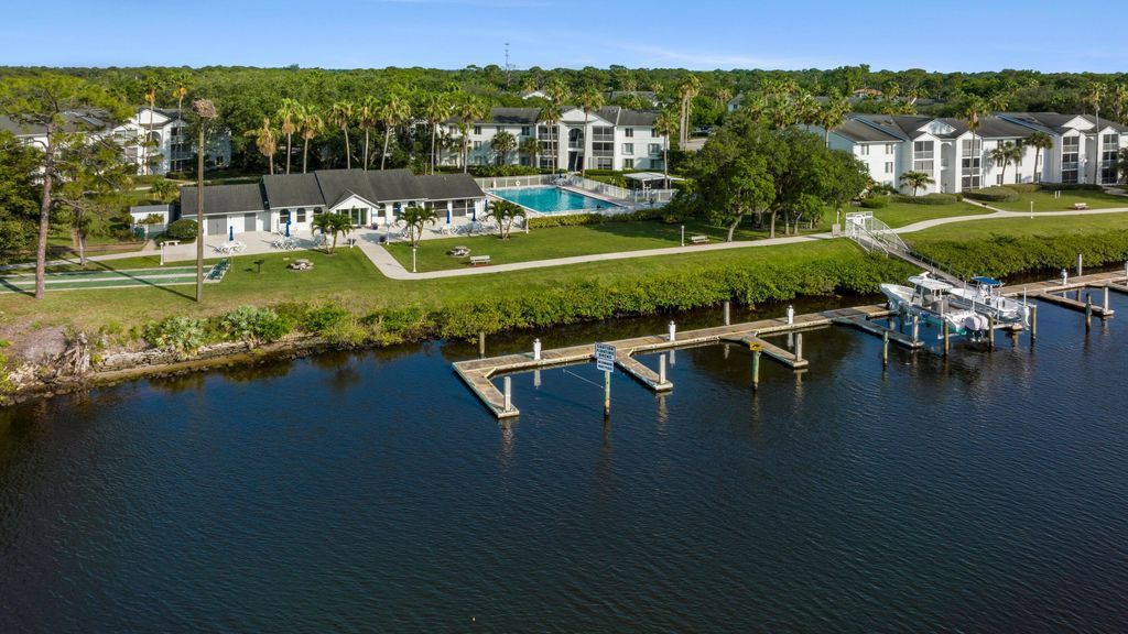 Photo of 2510 SE Anchorage Cove #H3, Port Saint Lucie, FL 34952 (MLS # R10801987)