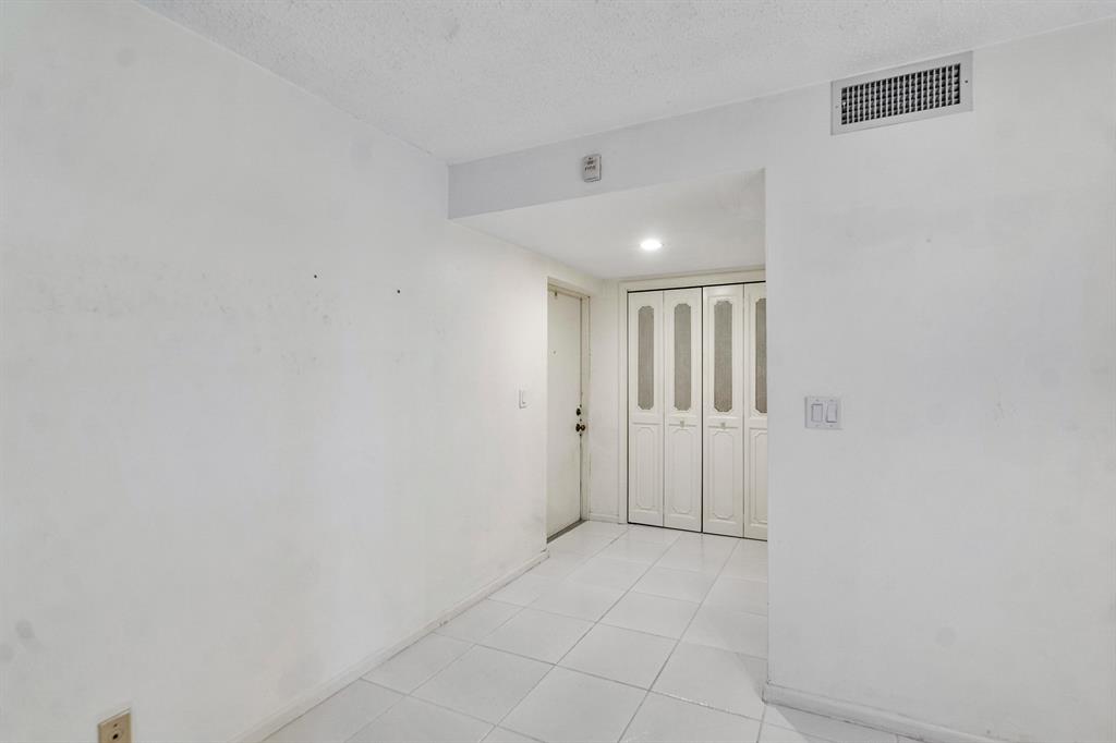 SUGAR SANDS CONDO 11 - Residential