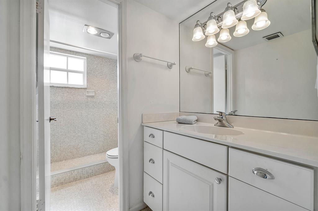 SUGAR SANDS CONDO 11 - Residential