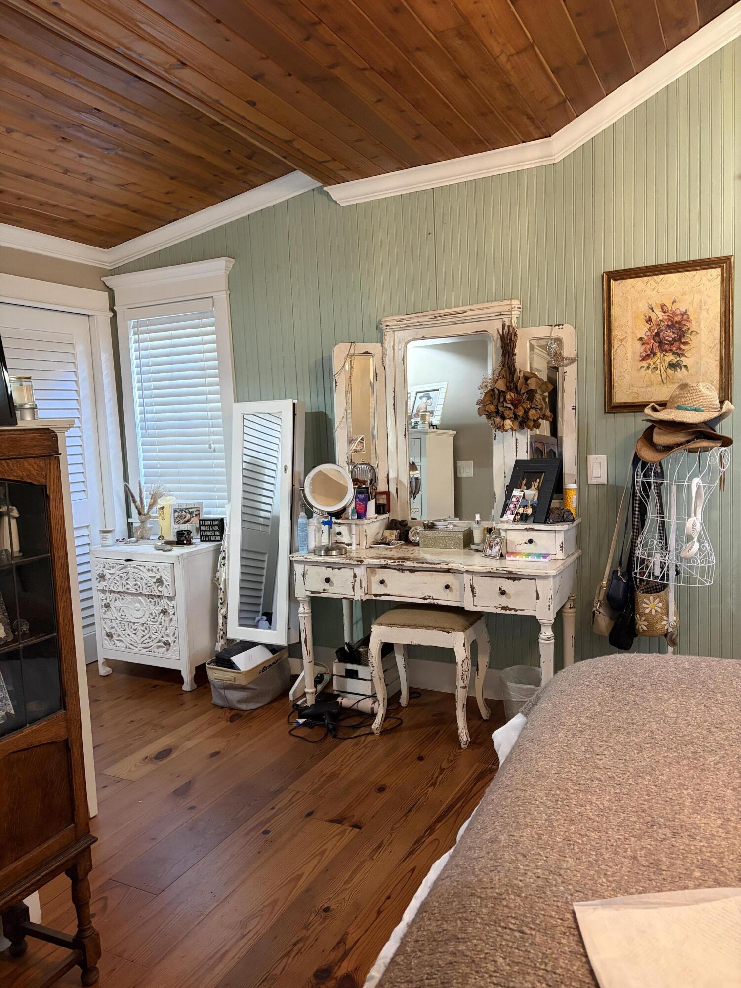 WAVERLY PLACE - Residential