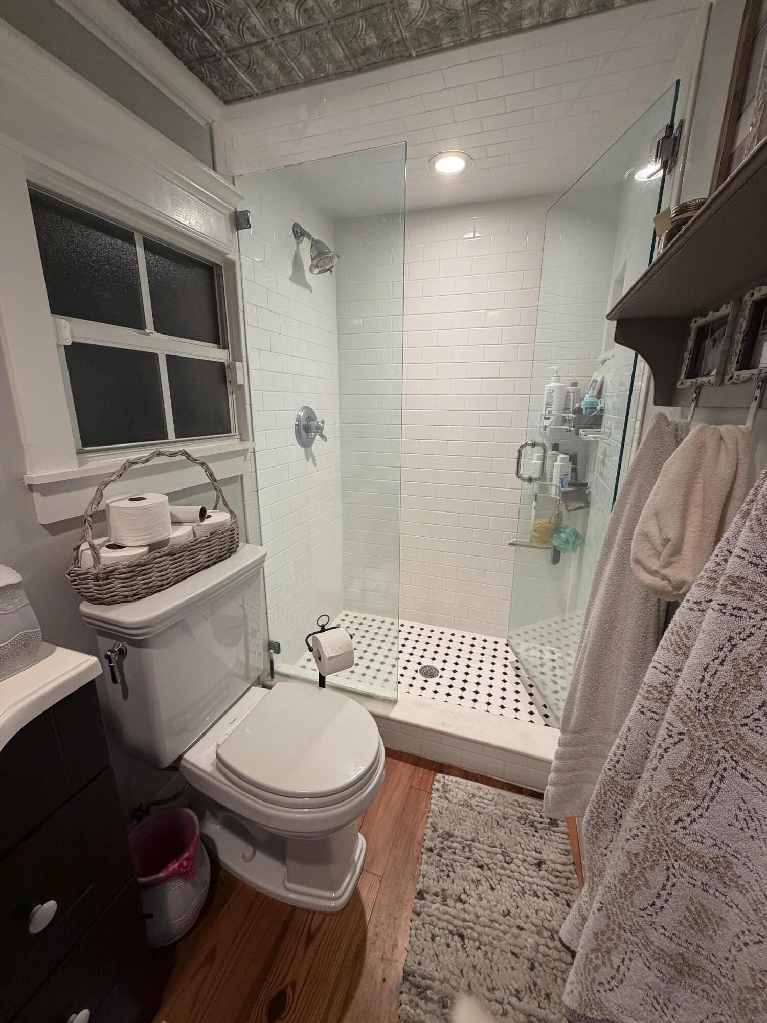 WAVERLY PLACE - Residential