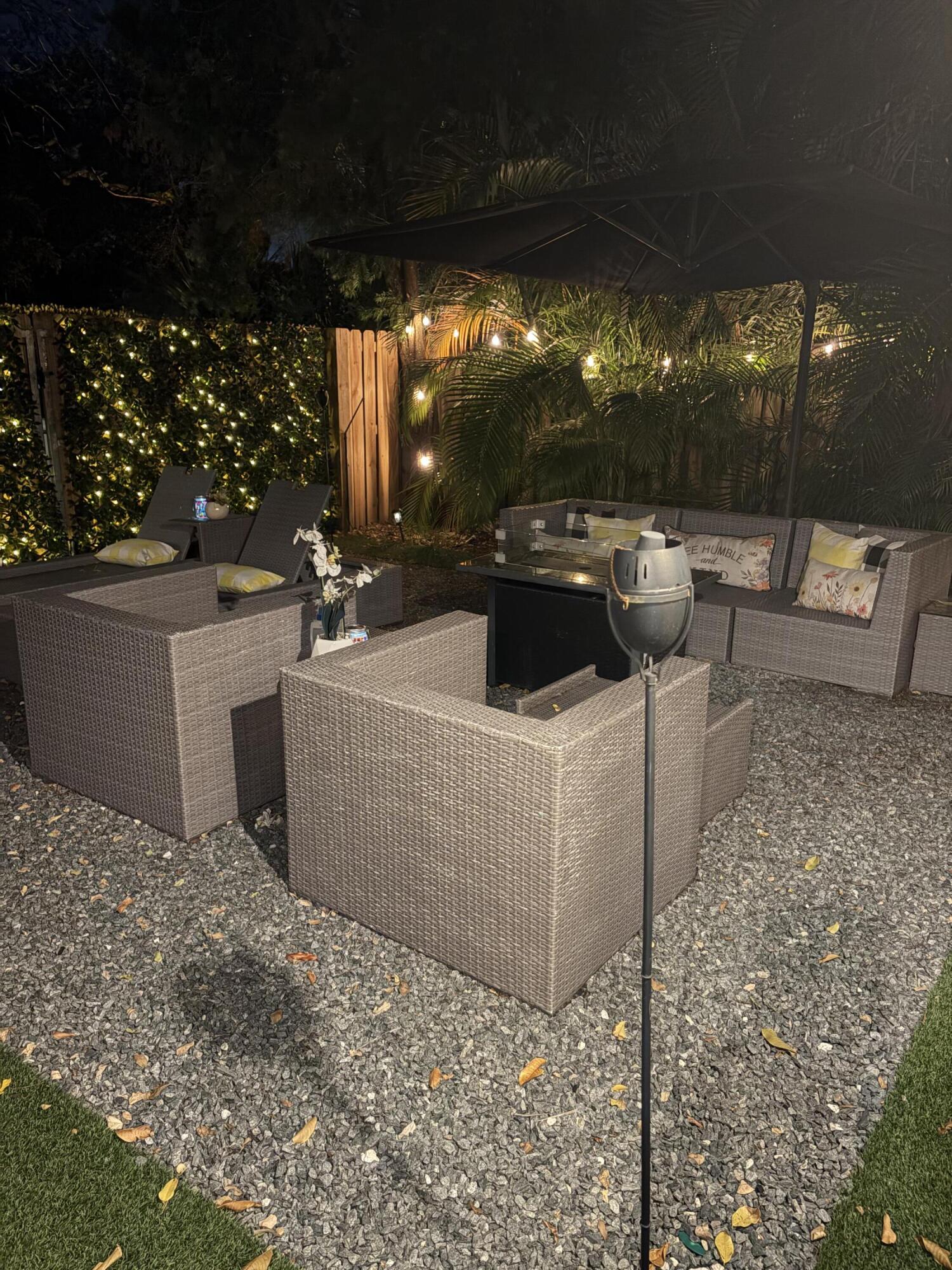 WAVERLY PLACE - Residential