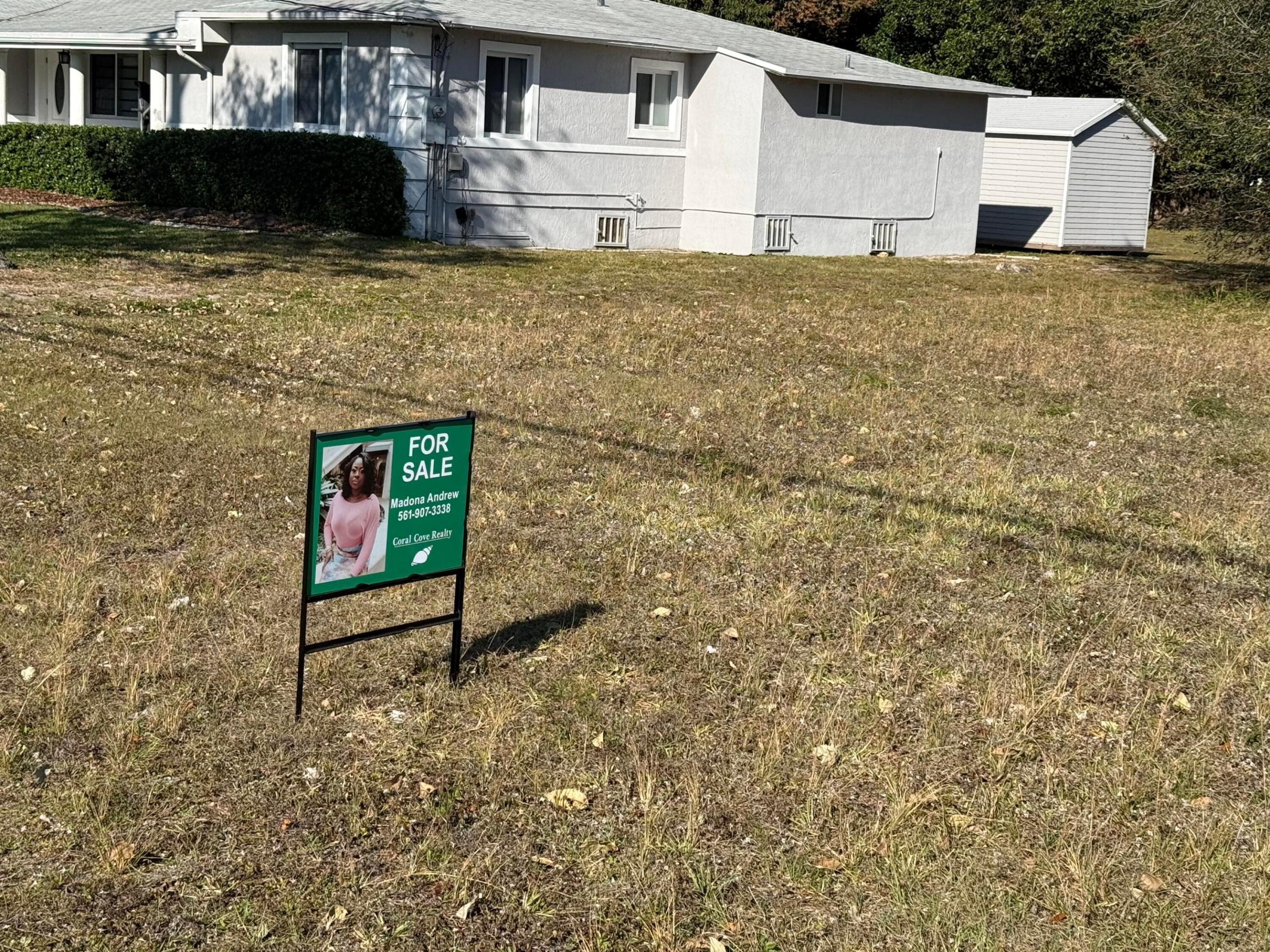 SUNNY ISLES INLAND - Land