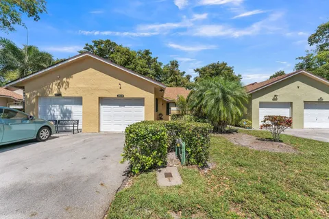 5414 Gate Lake Rd Unit 5414, Fort Lauderdale, FL MLS: F10494010
