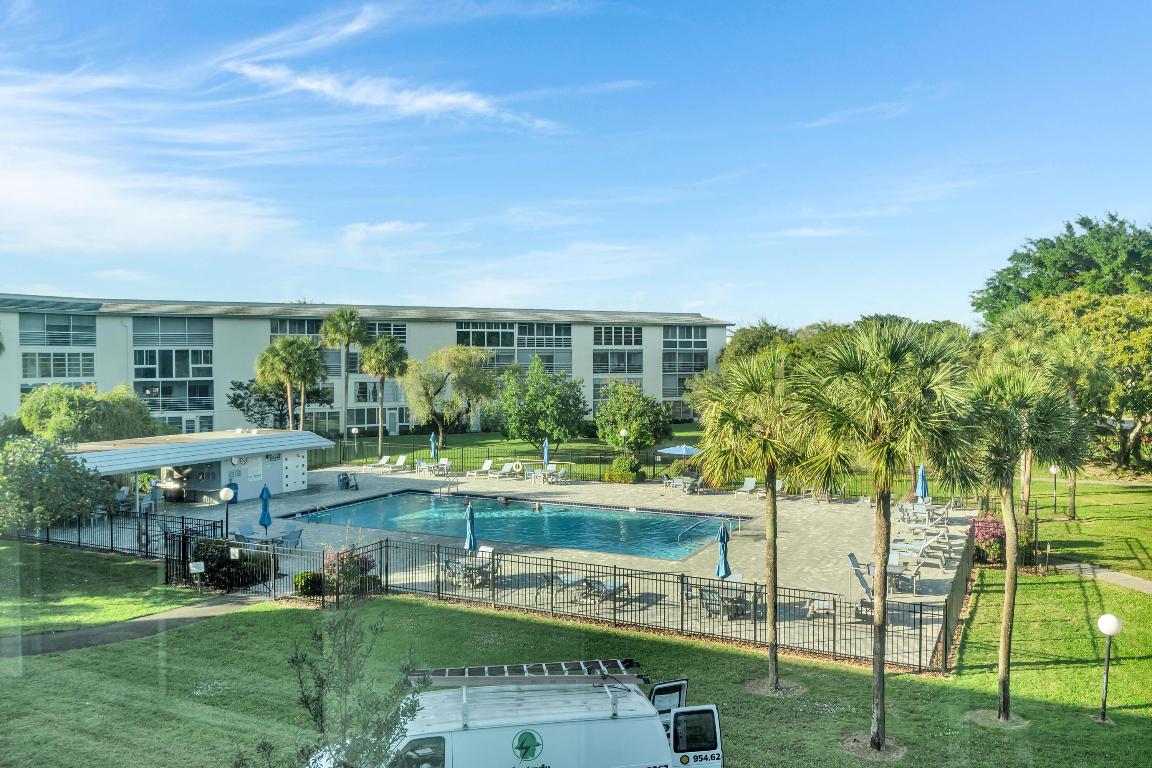 ANTIGUA VILLAGE I A CONDO - Residential