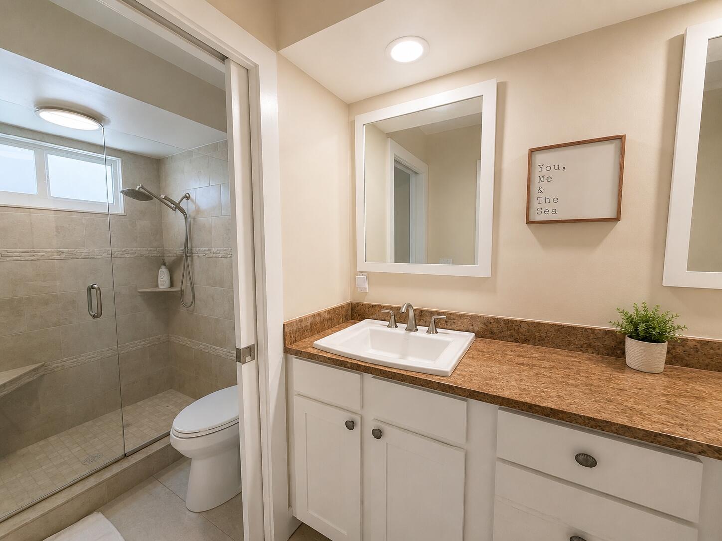 NORTH PALM BEACH HEIGHTS - Residential Lease