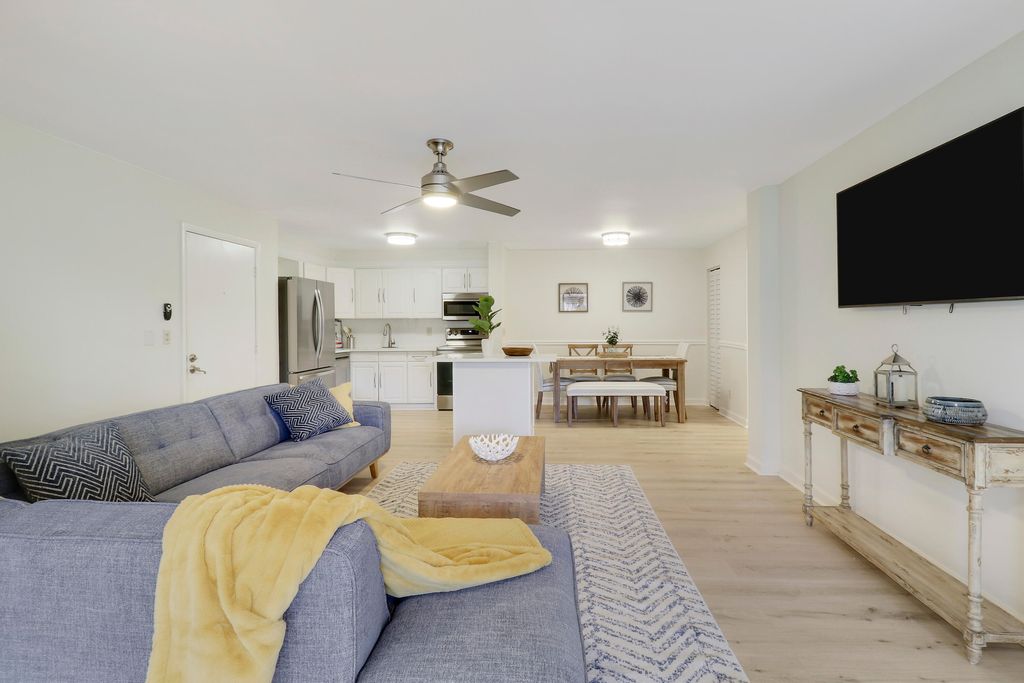 Photo of 1107 Duncan Circle #102, Palm Beach Gardens, FL 33418 (MLS # R11166681)