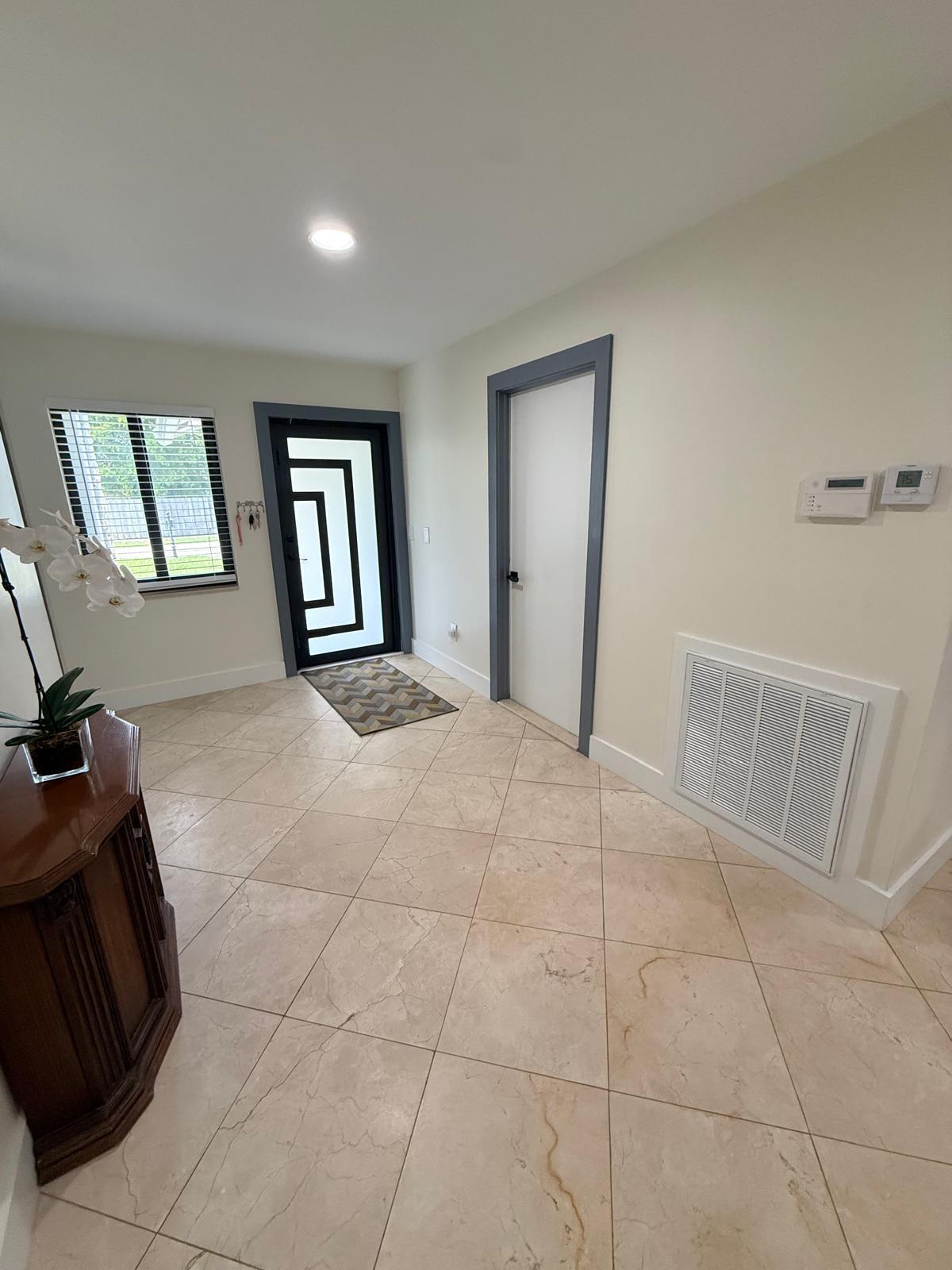 8843 SW 16th Street