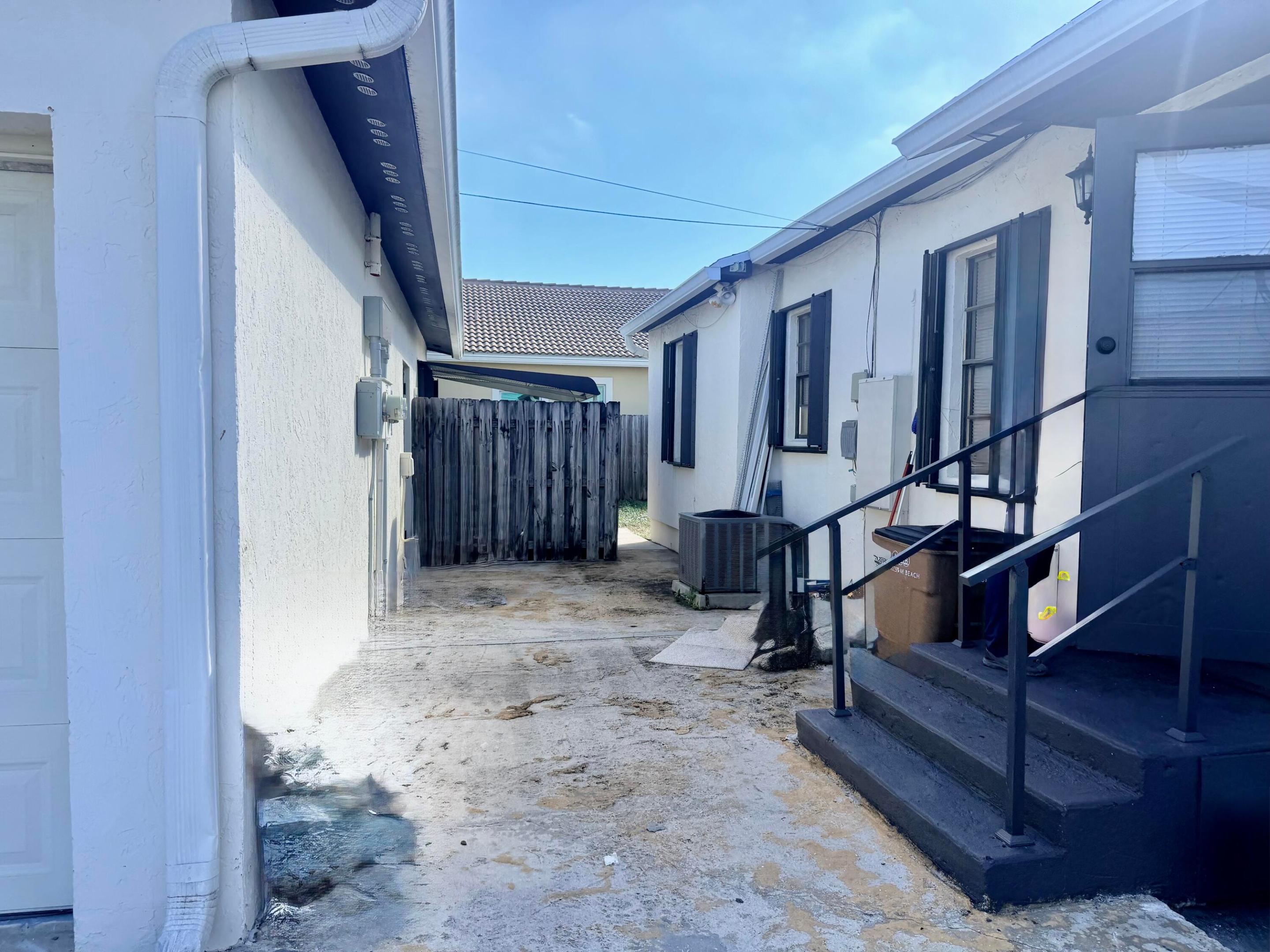 Parker Ridge/Woodlawn WPB IN - Residential Income