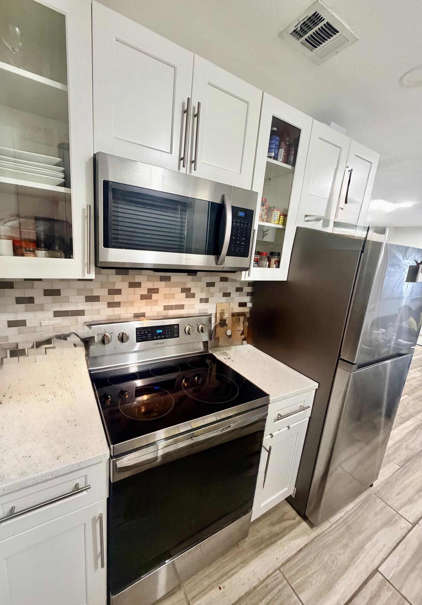 Parker Ridge/Woodlawn WPB IN - Residential Income